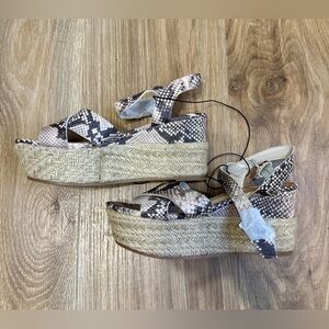 DV8 by Dolce Vita Snakeskin Espadrille Platform Wedge Sandals Size 7
